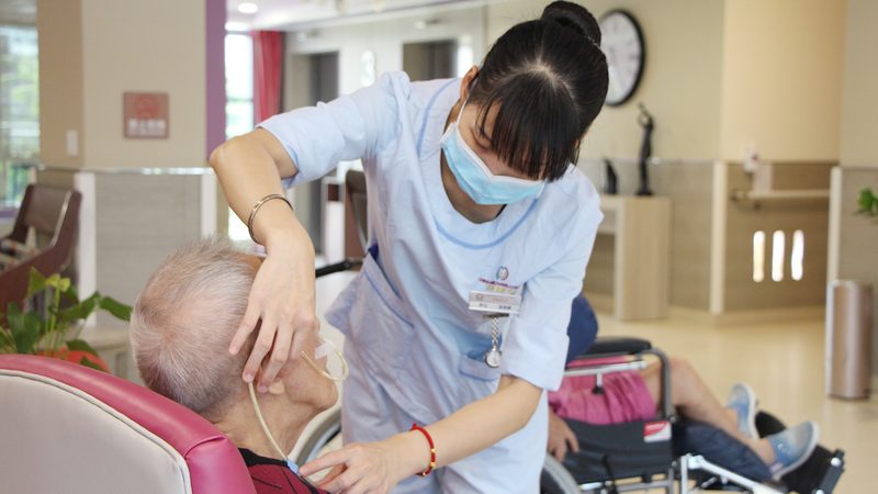 失能老人医养结合，床位价格如何考量？**
