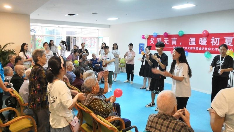 在开始改造前，需对居家环境进行全面的评估。包括：